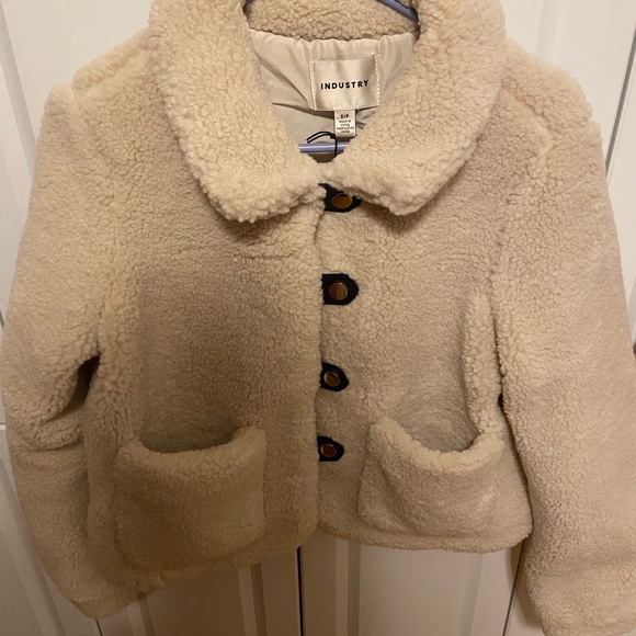 Industry Faux Shearling Teddy Jacket Cream Cozy Button Coat Size S - Picture 5 of 7